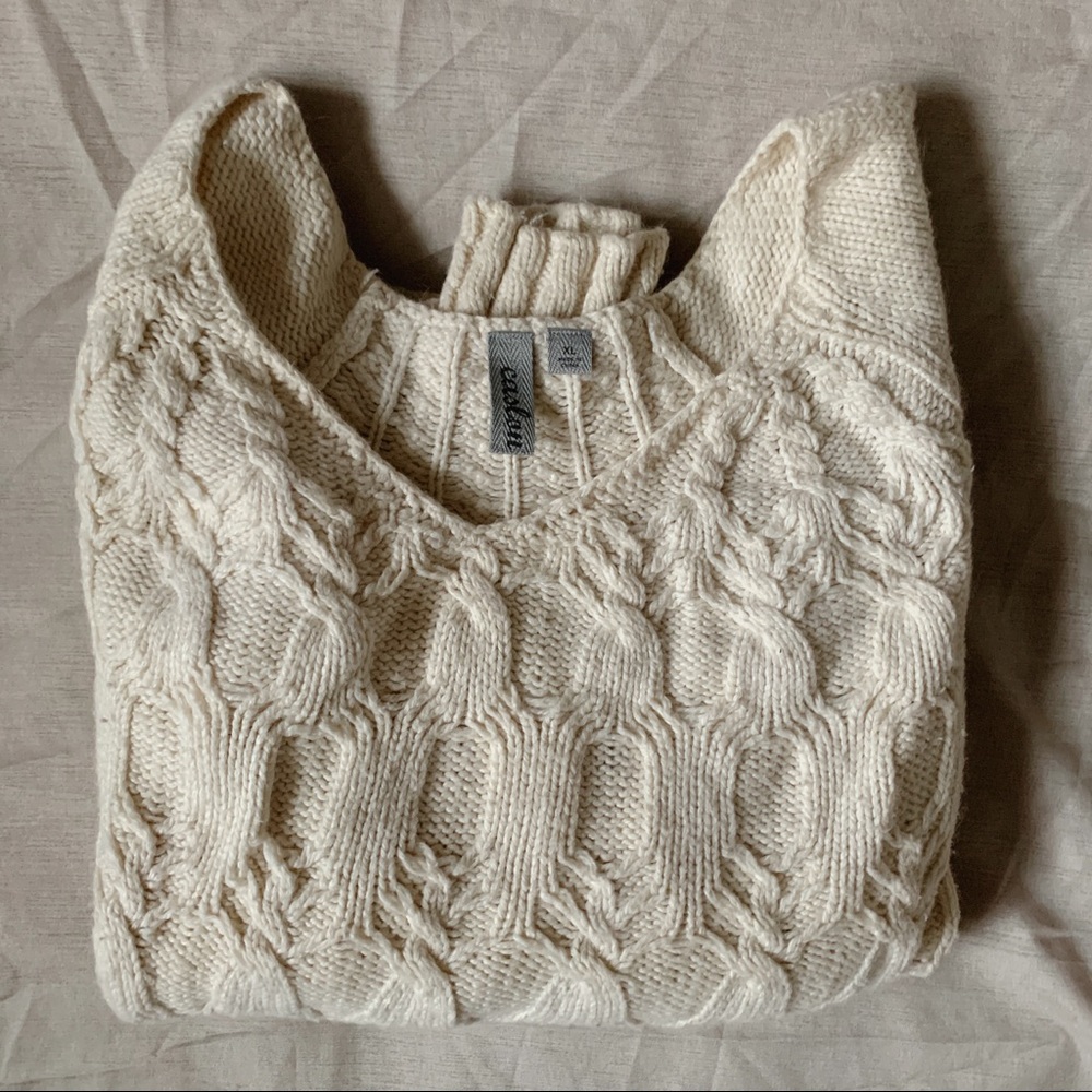White knit sweater